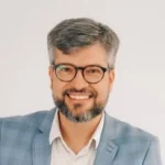 Dr. Felipe Canavez - Reprodução Assistida